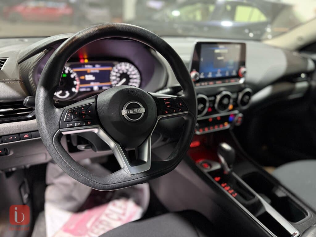 Nissan Sentra SV 5