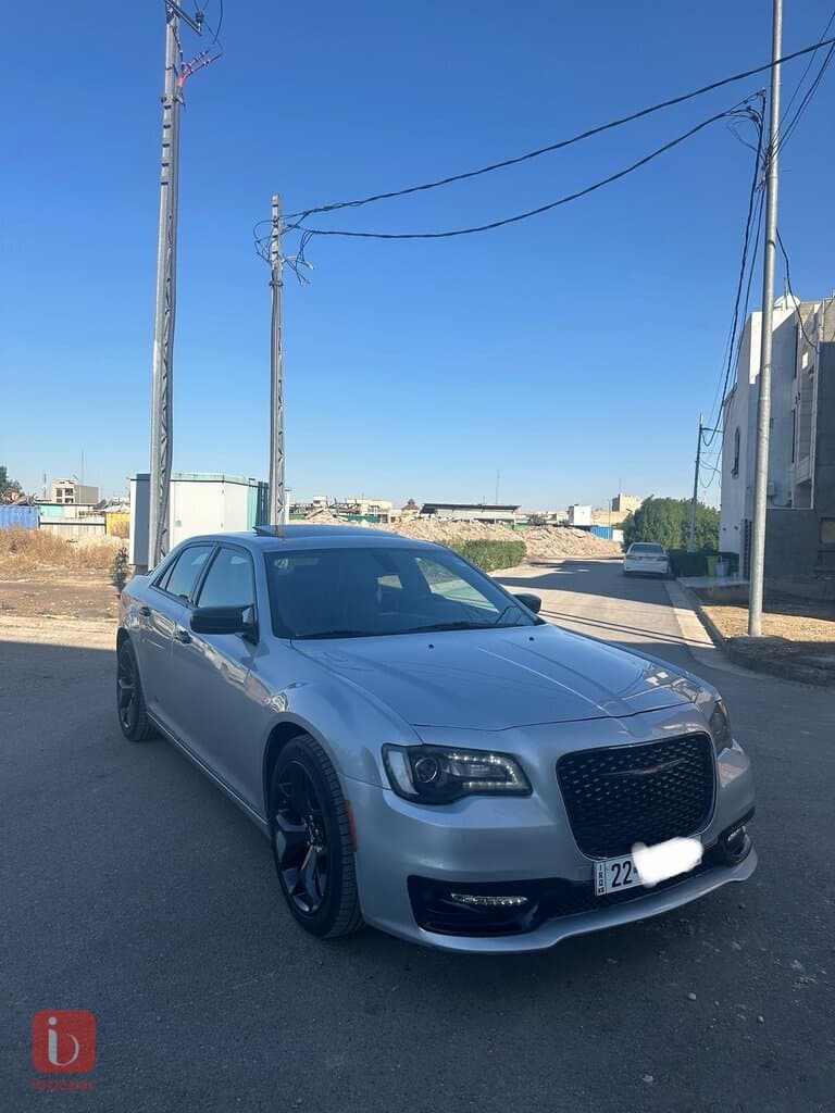 Chrysler 300 S 2