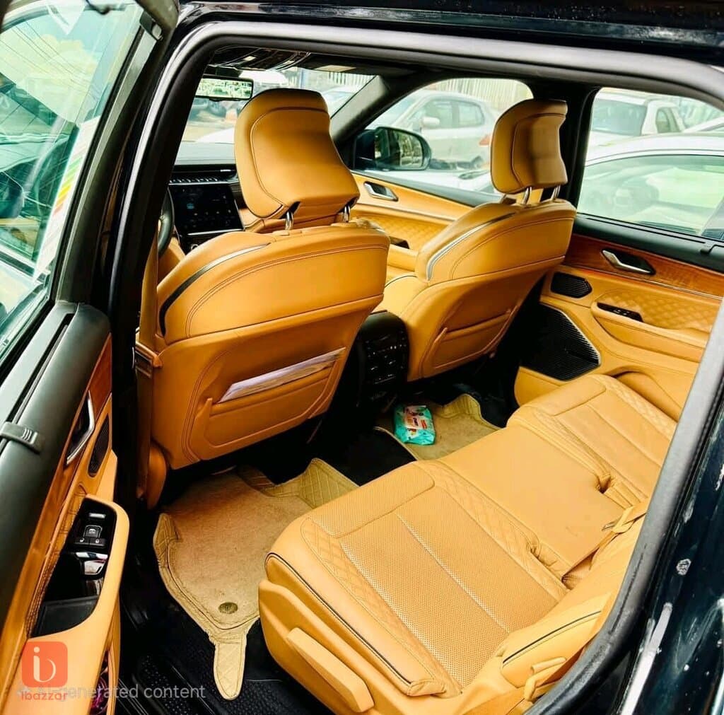 Jeep Grand Cherokee Summit 6