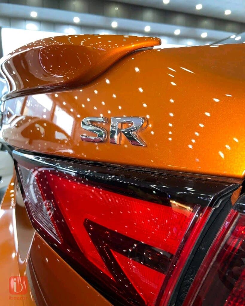Nissan Sentra SR 4