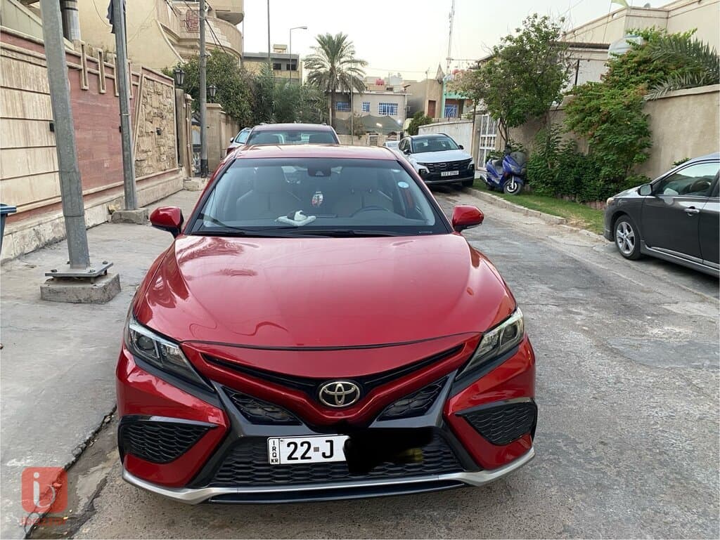 Toyota Camry SE