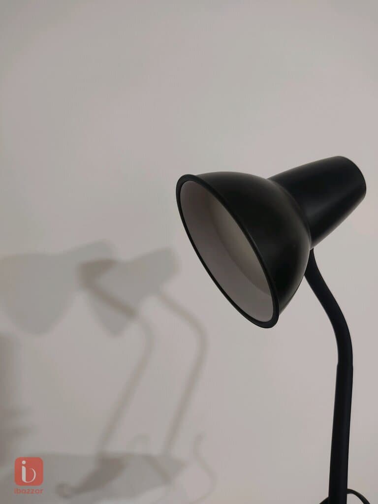 تيبلام منضدي للدراسه والعمل.