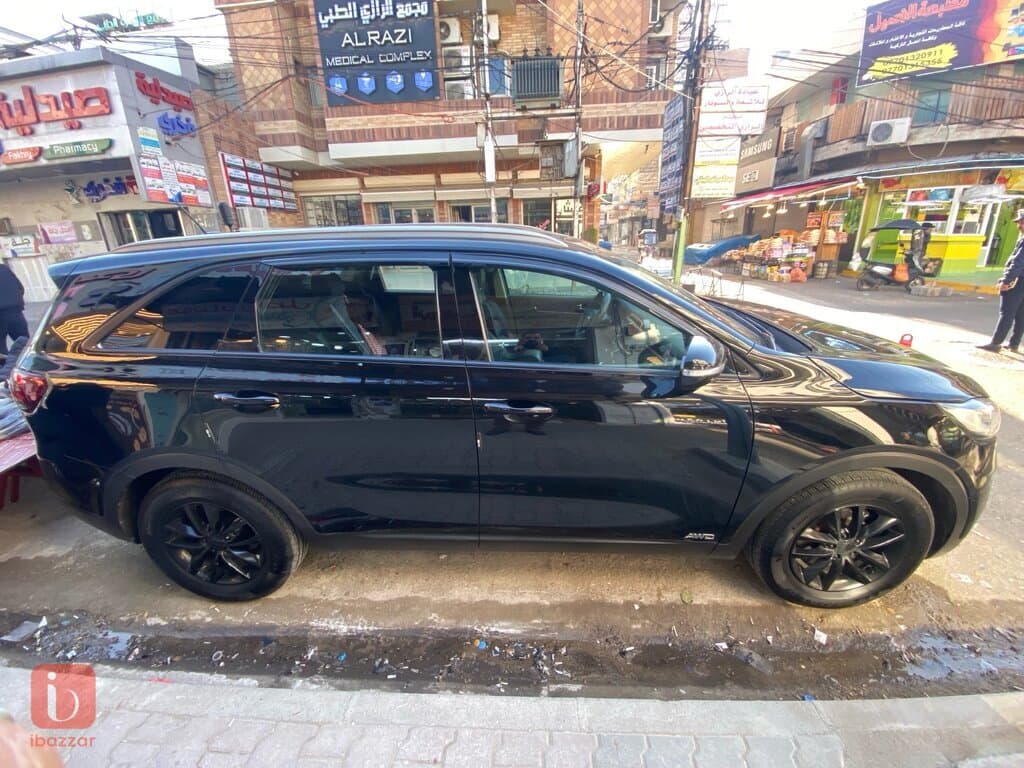 KIA Sorento DLX AWD