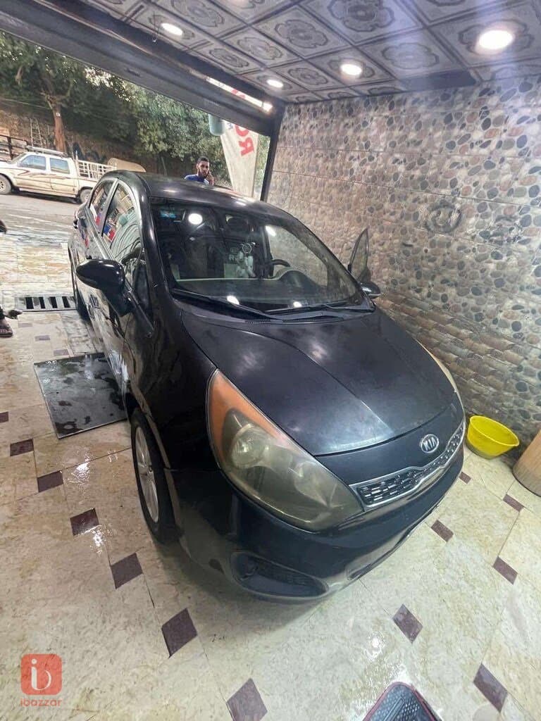 KIA Rio EX