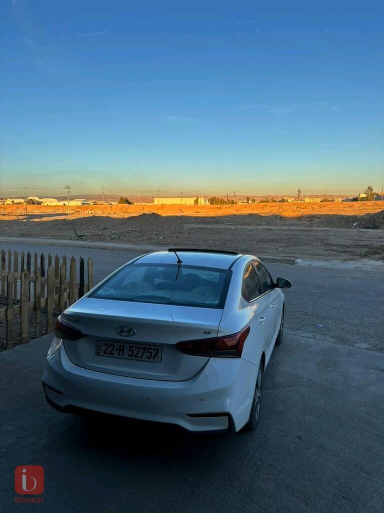 Hyundai Accent 2
