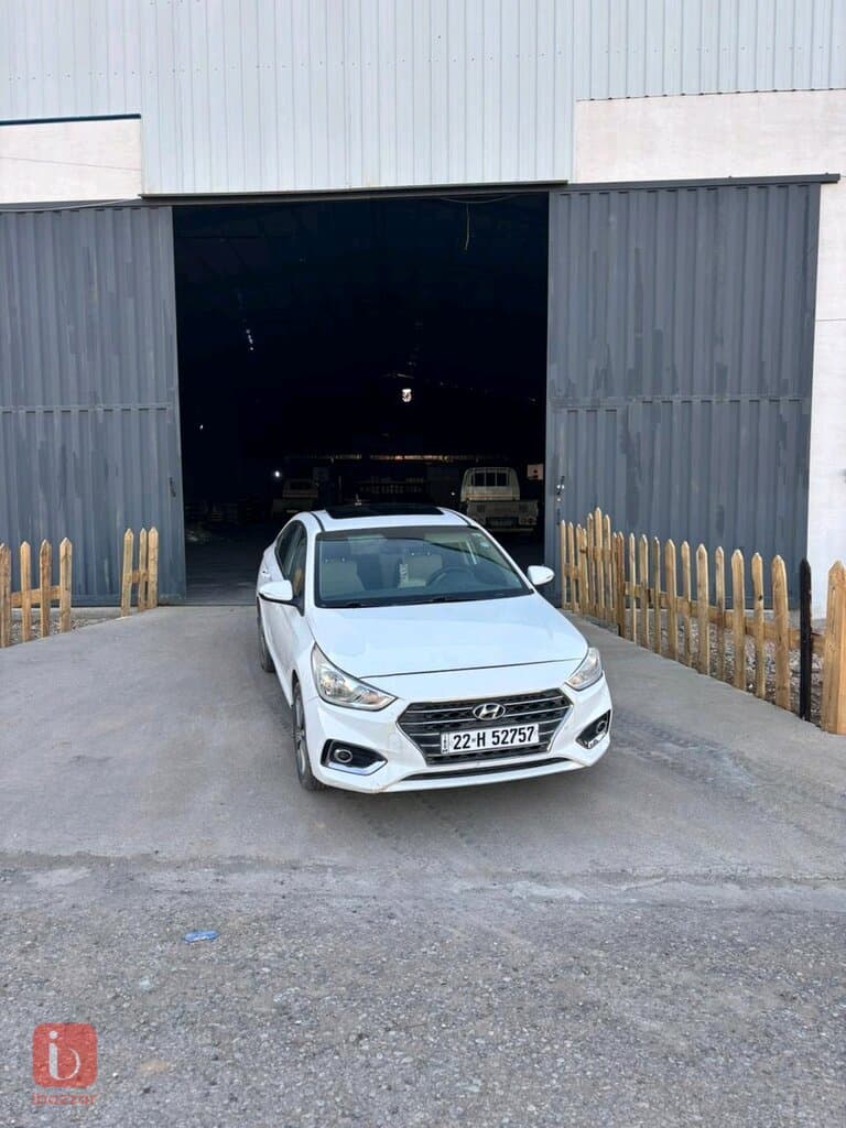 Hyundai Accent 4