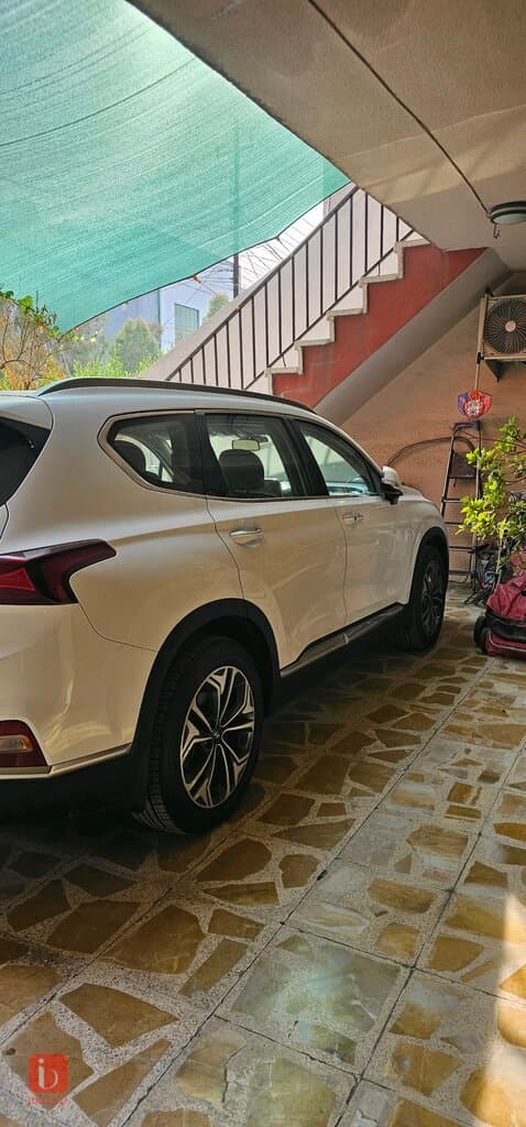 Hyundai Santa Fe 12