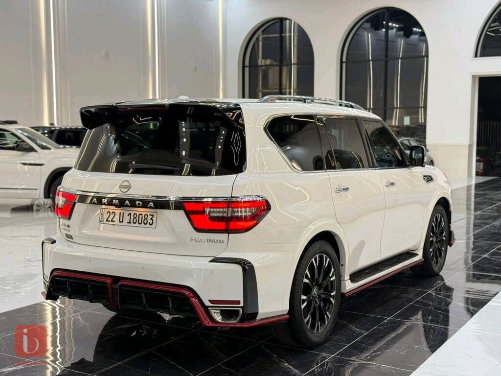 Nissan Armada Platinum 4