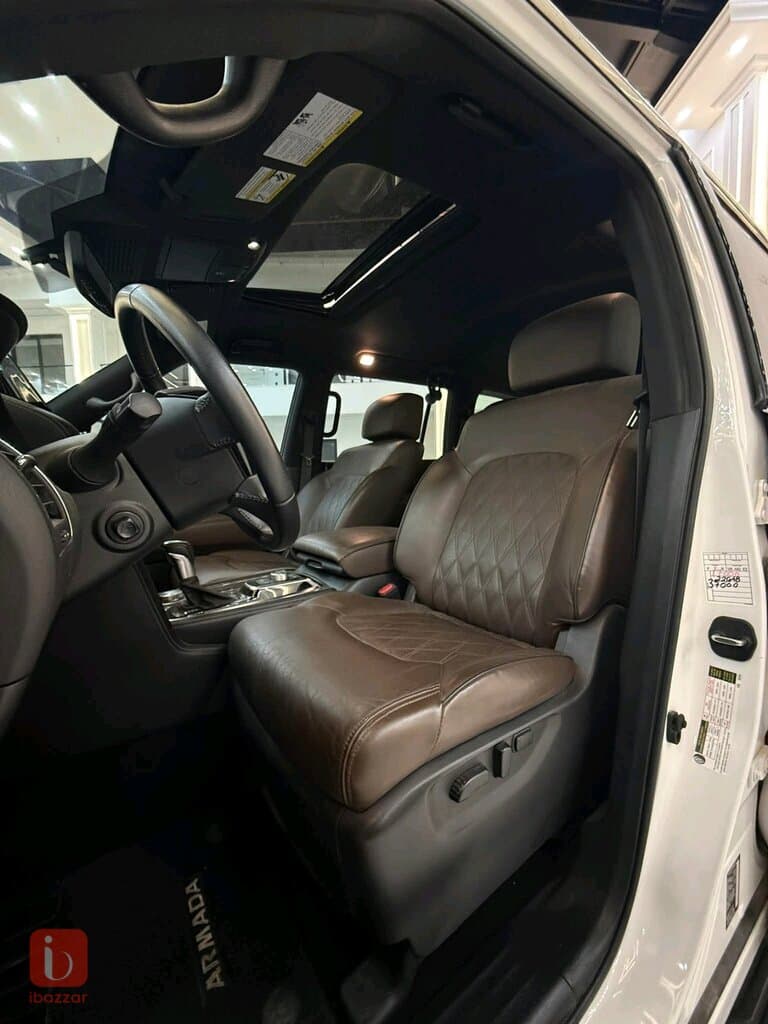 Nissan Armada Platinum 8