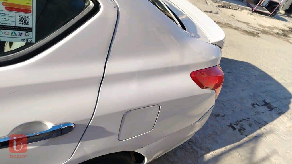 Nissan Sentra LE 4