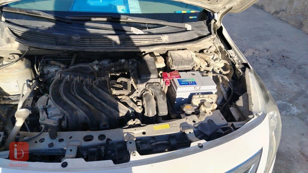 Nissan Sentra LE 6