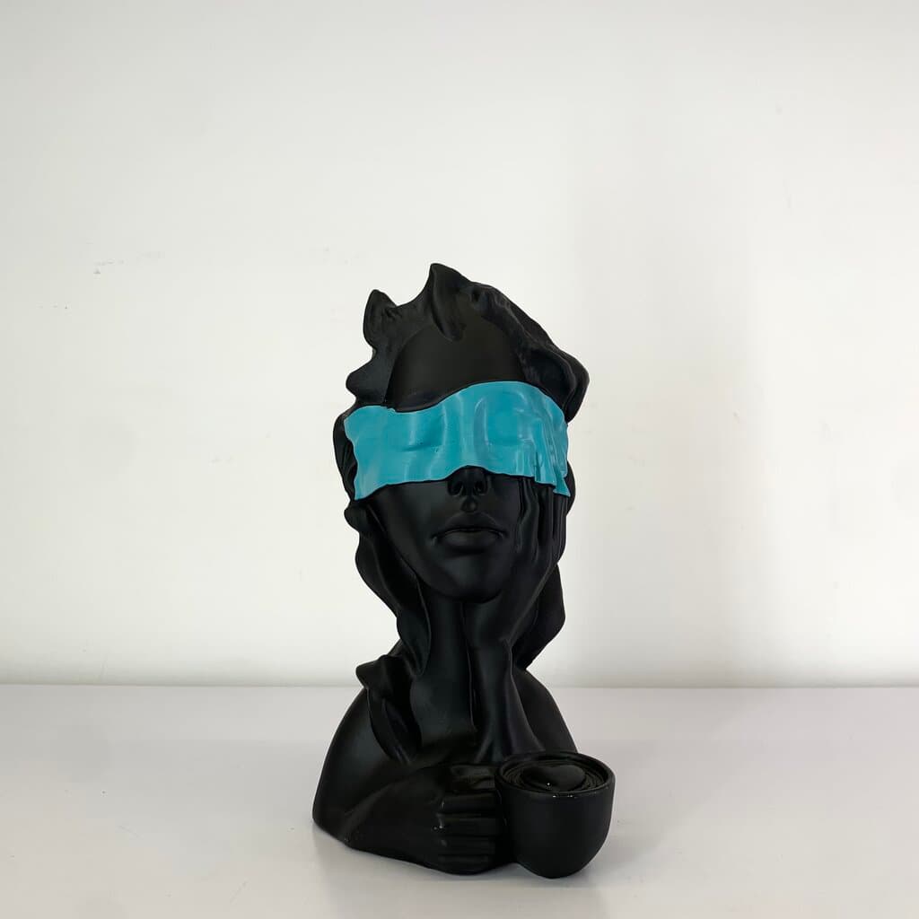 Statue Decor - C-2083 (Black)