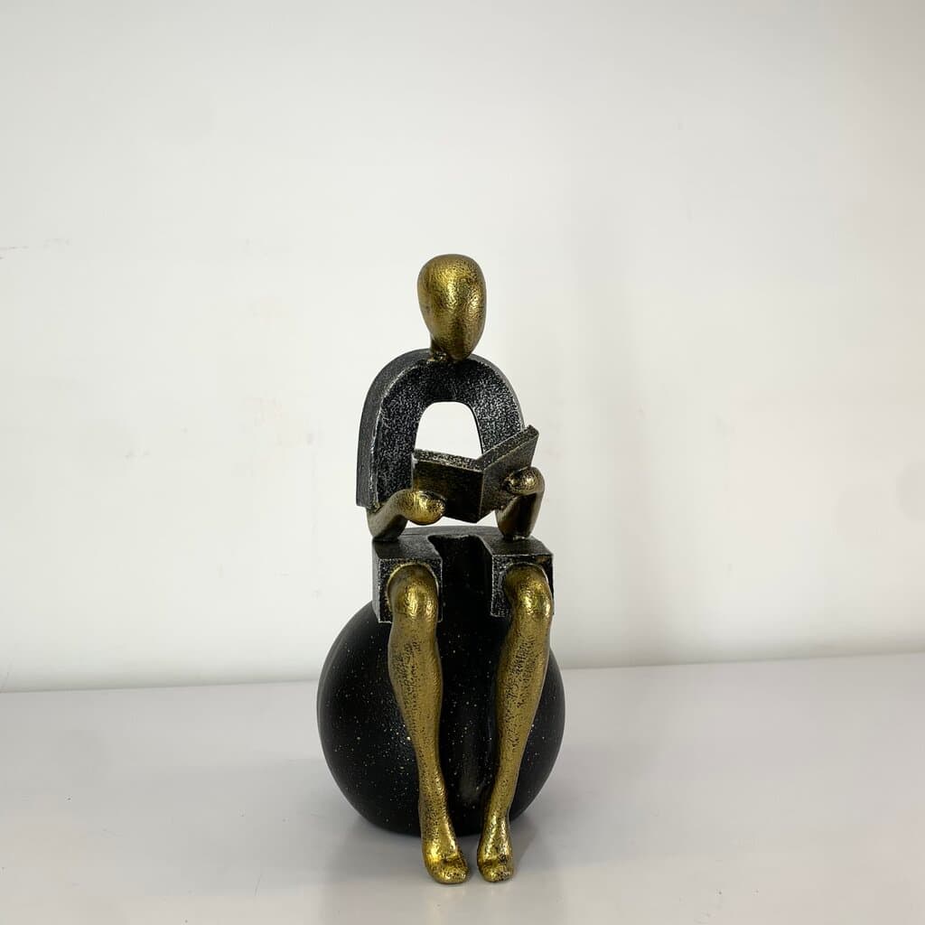 Statue Reader Decor - C-2006 2
