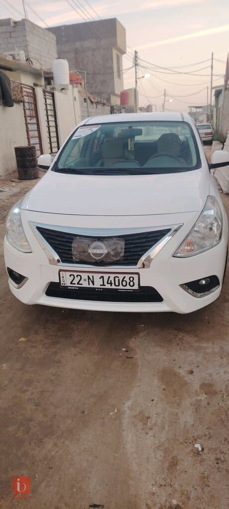Nissan Sunny 5