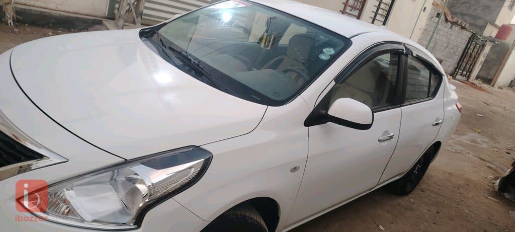 Nissan Sunny 6