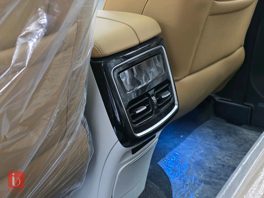 Jetour X70 Plus 18