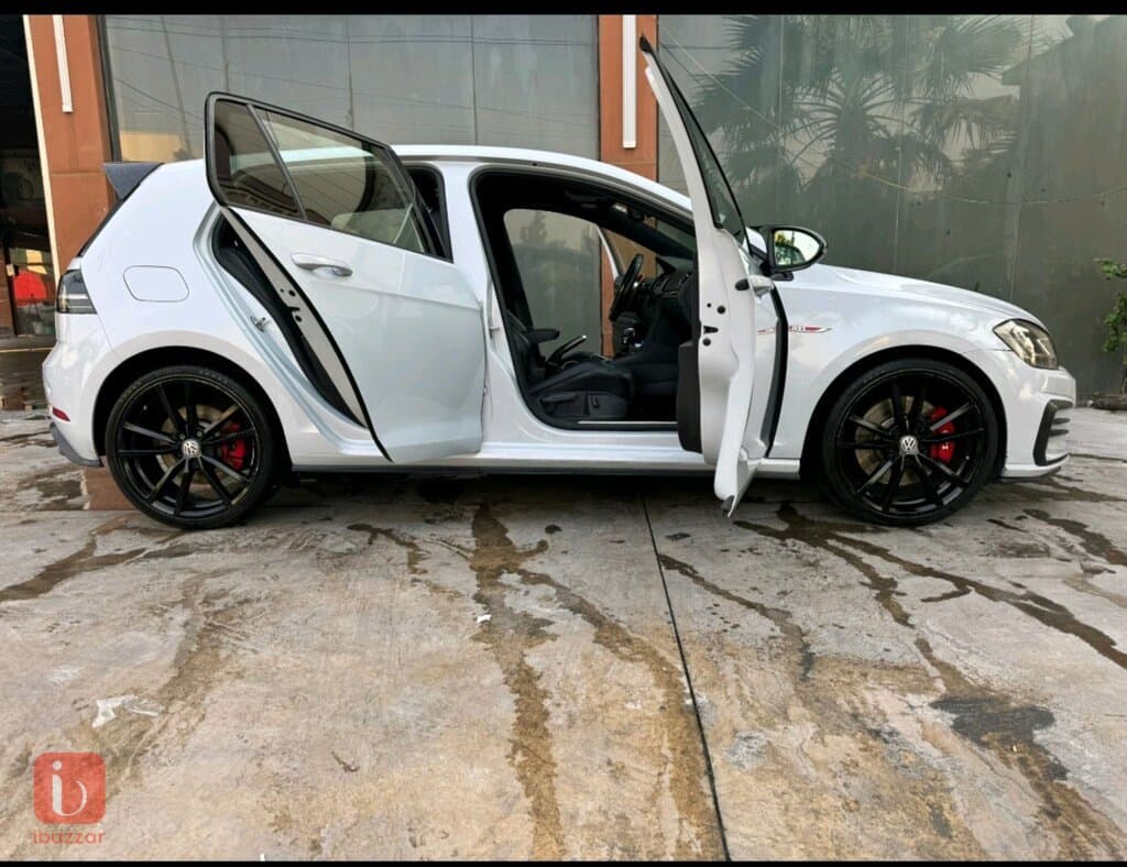 Volkswagen Golf GTI 3