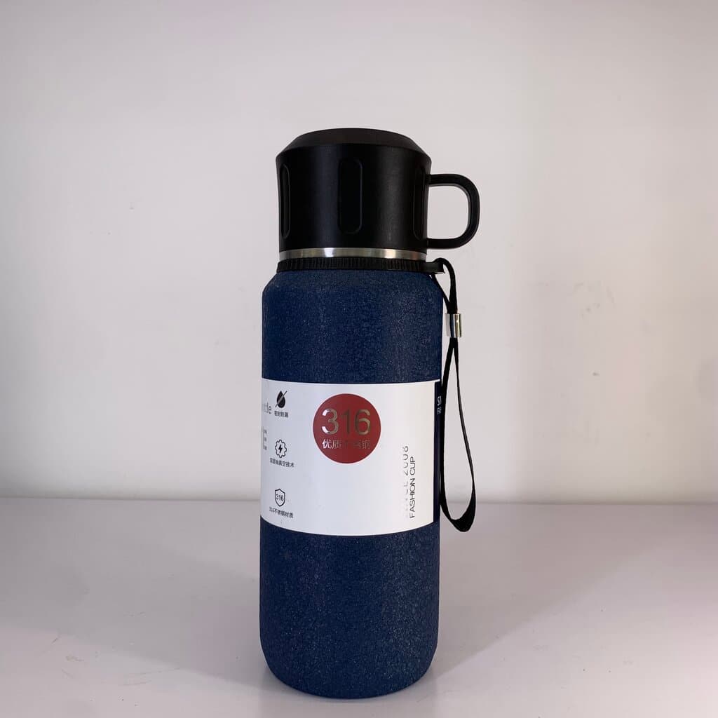 Stainless Steel Beverage Bottle - Navy Blue(600ml )