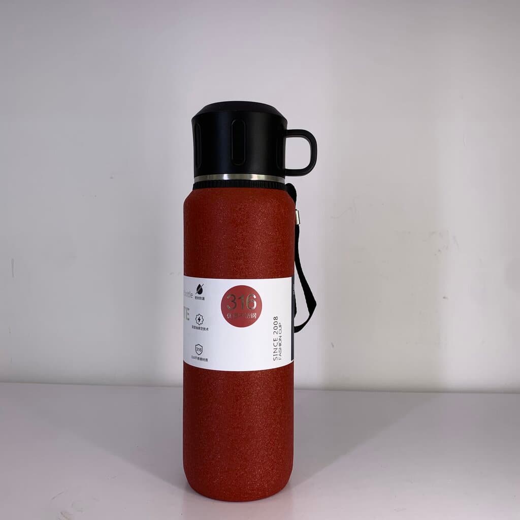 Stainless Steel Beverage Bottle - Red (1L)