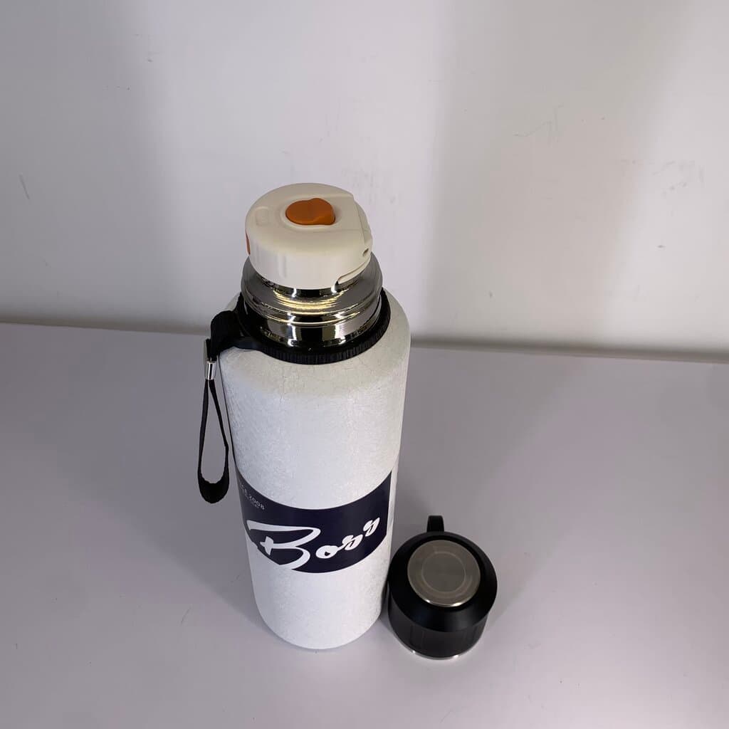 Stainless Steel Beverage Bottle - White(1500ml) 4