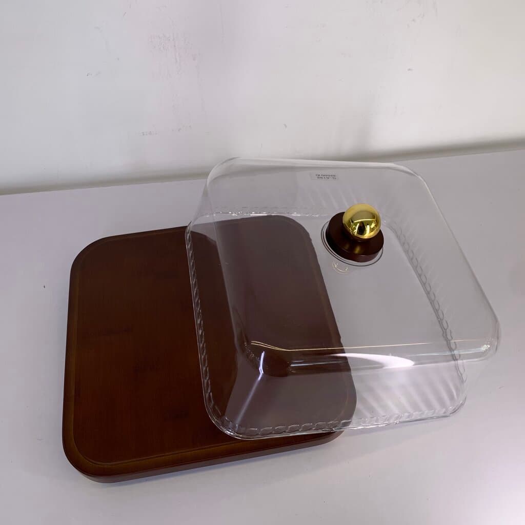 Wooden Cake Stand with Protective Clear Cover (M) 3
