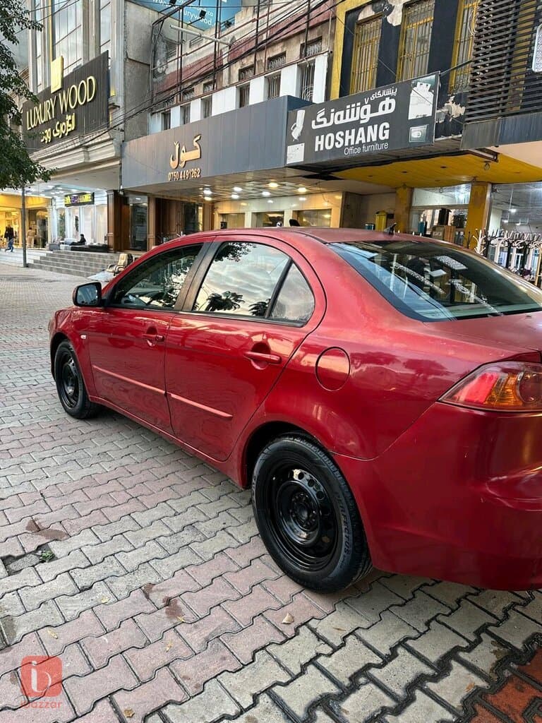 Mitsubishi Lancer 2