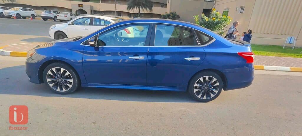 Nissan Sentra SR 2