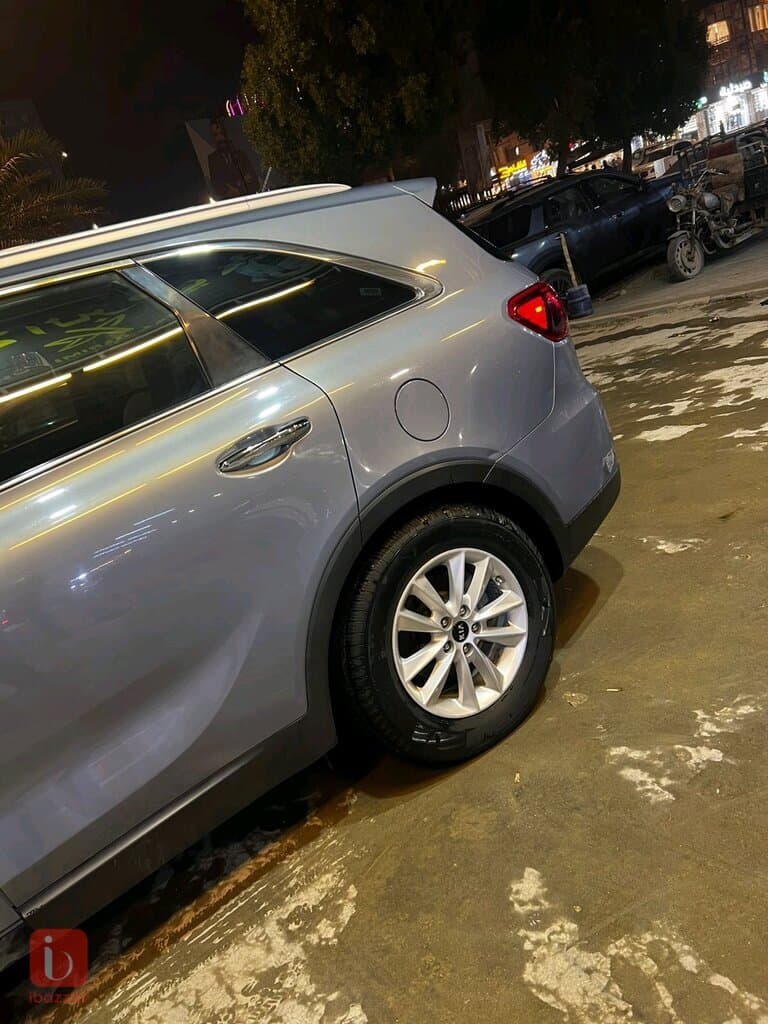 KIA Sorento SX 5