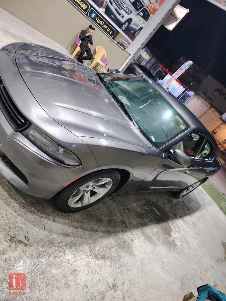 Dodge Charger SXT