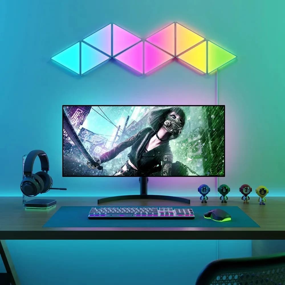 Govee Glide Triangle H6067 Light Panels 2