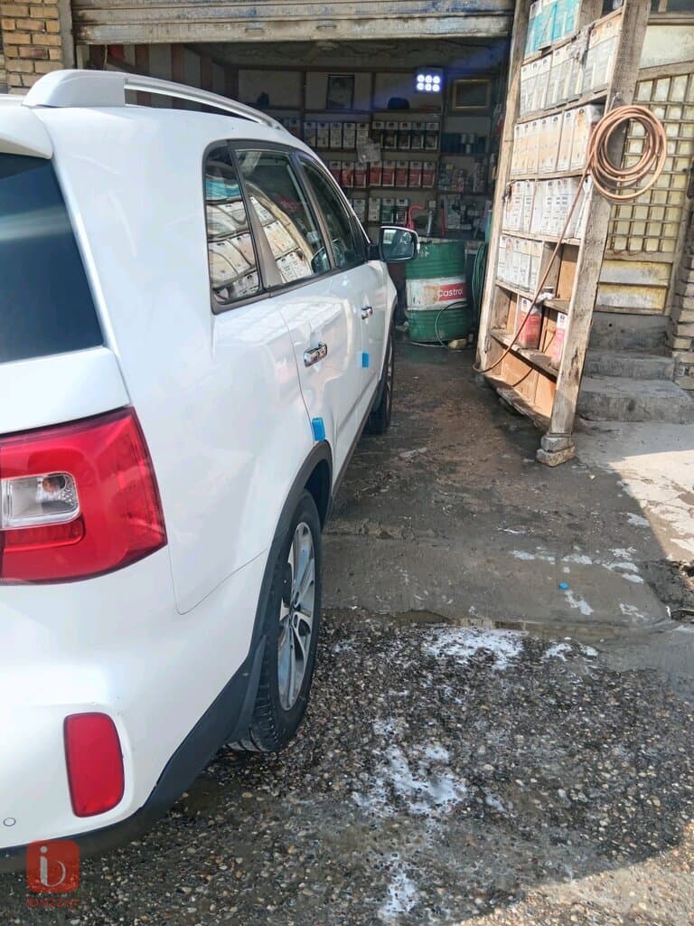 KIA Sorento LX 4
