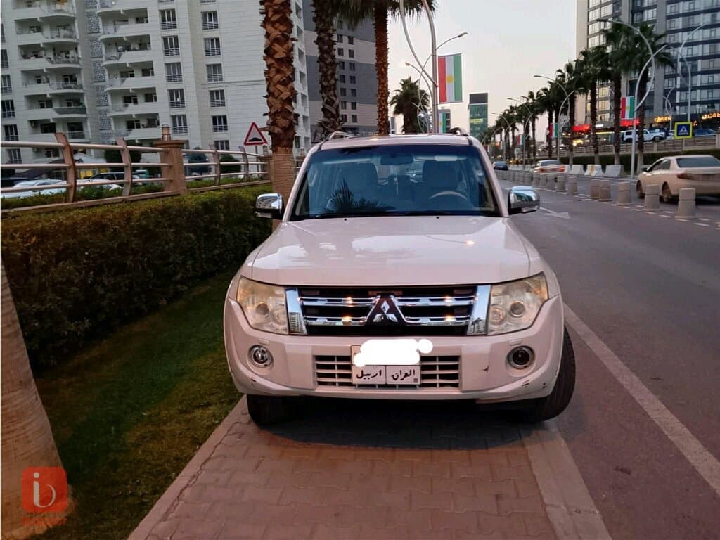 Mitsubishi Pajero GLS