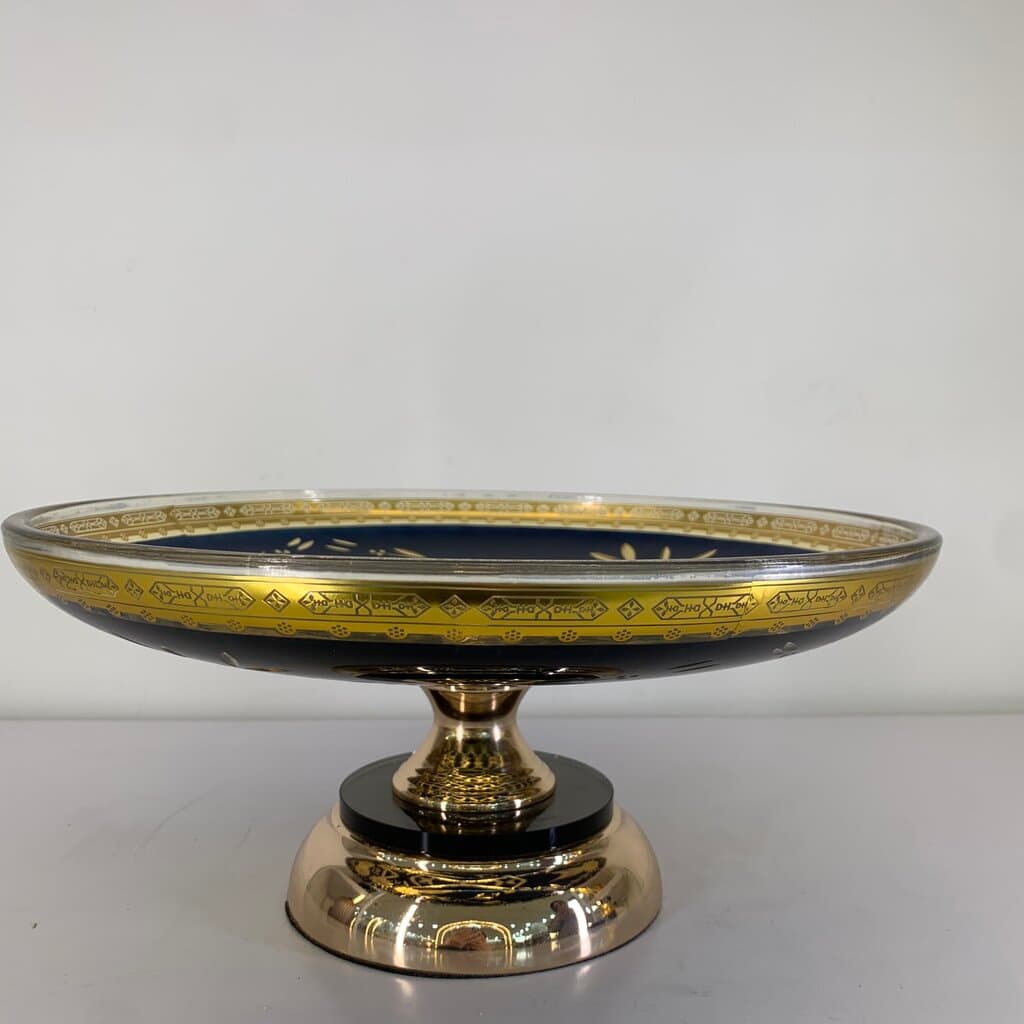 Pedestal Cake Stand 2