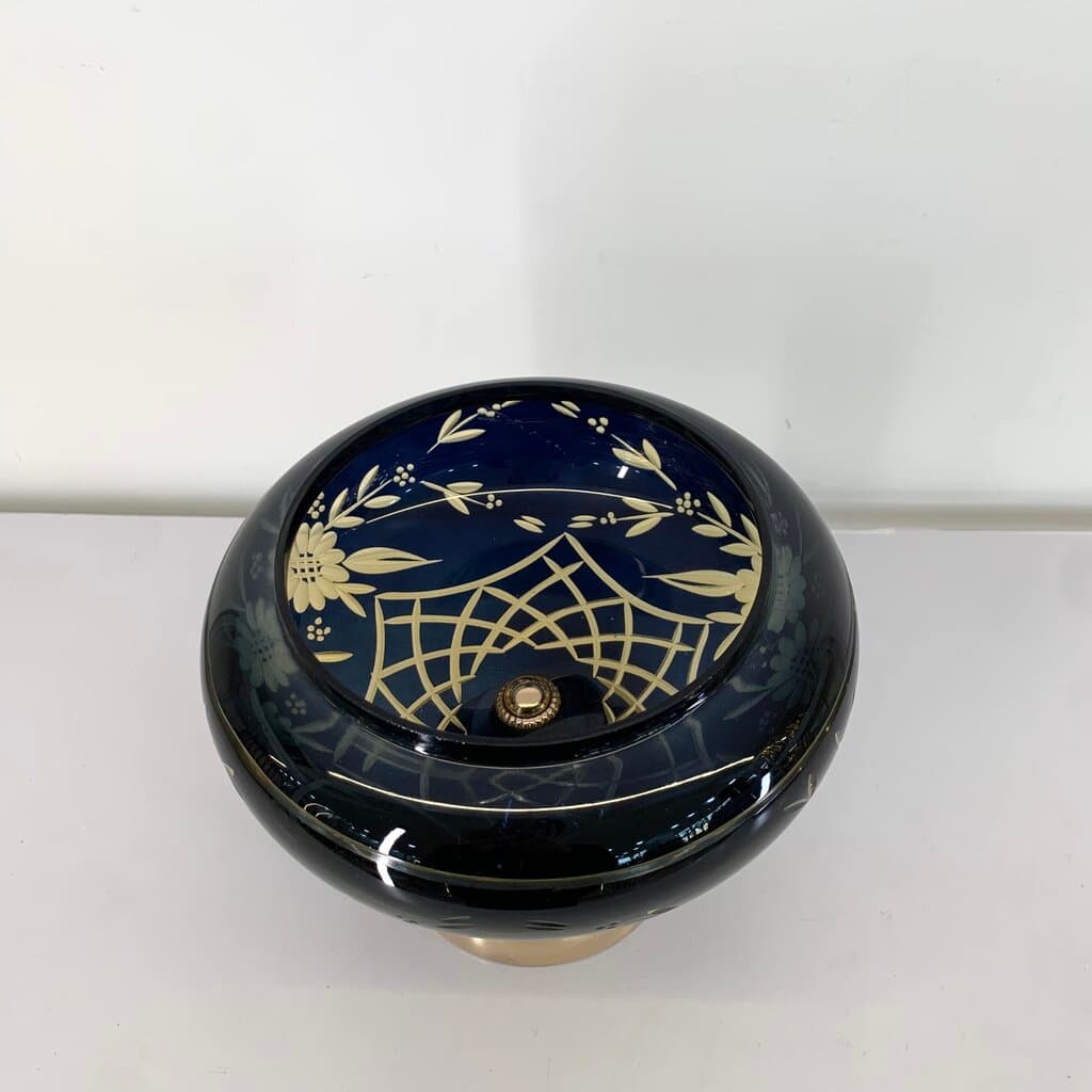Decorative Pedestal Bowl (S) 3