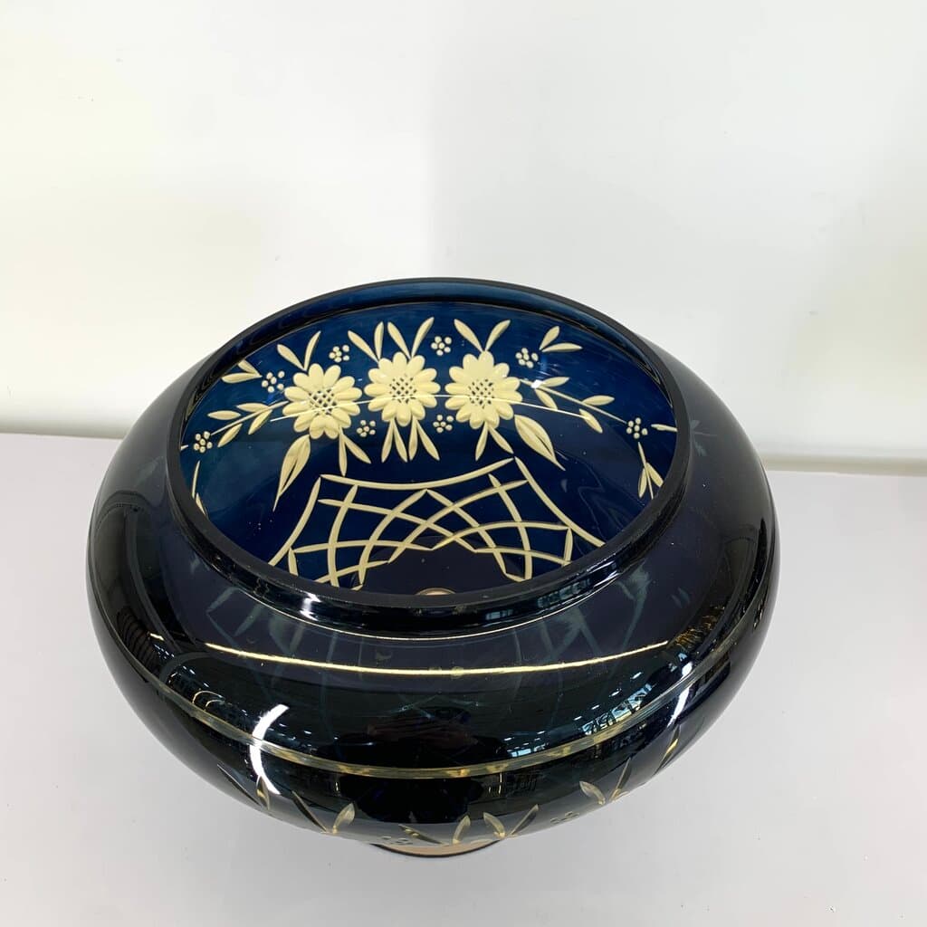 Decorative Pedestal Bowl (M) 2
