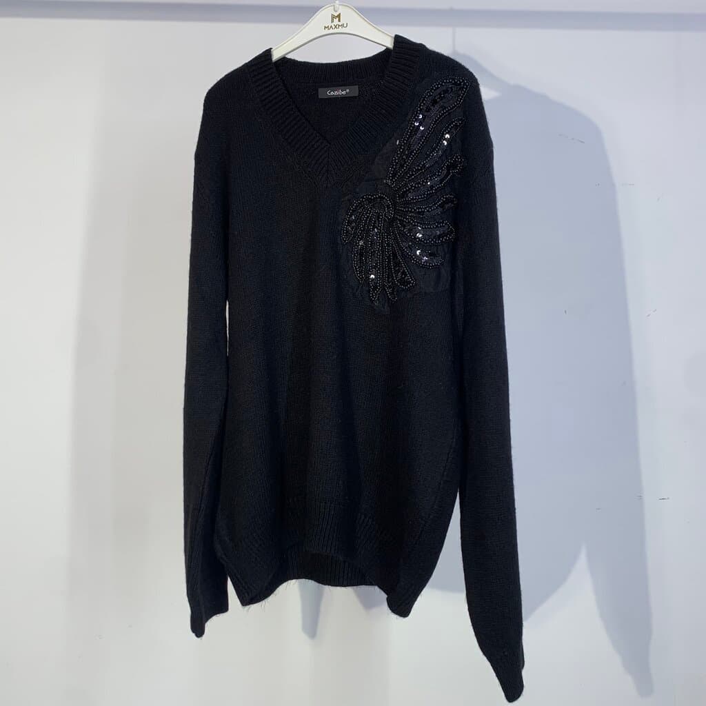 Cazibe Women's Wool Sweater - Black