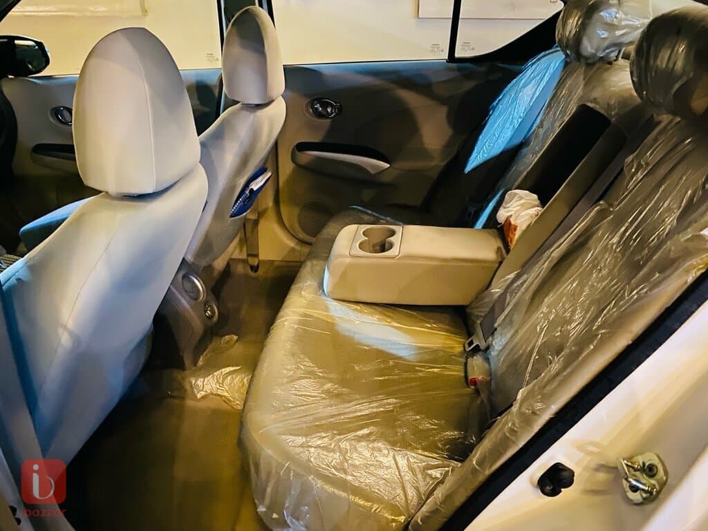 Nissan Sunny SV 9