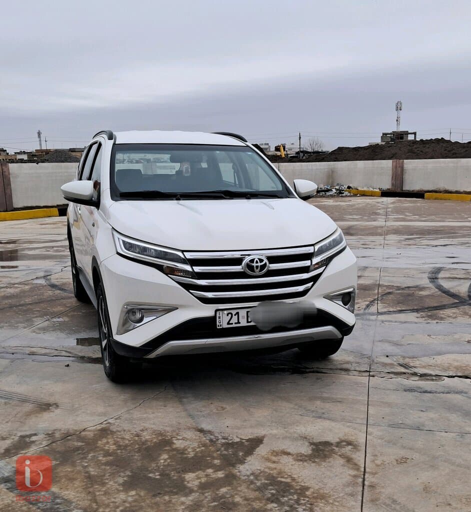 Toyota Rush GX 1