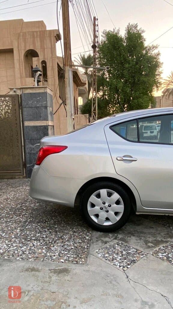Nissan Sunny 18
