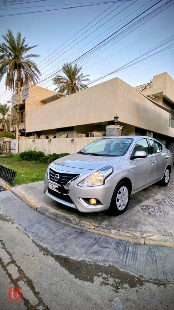 Nissan Sunny 3
