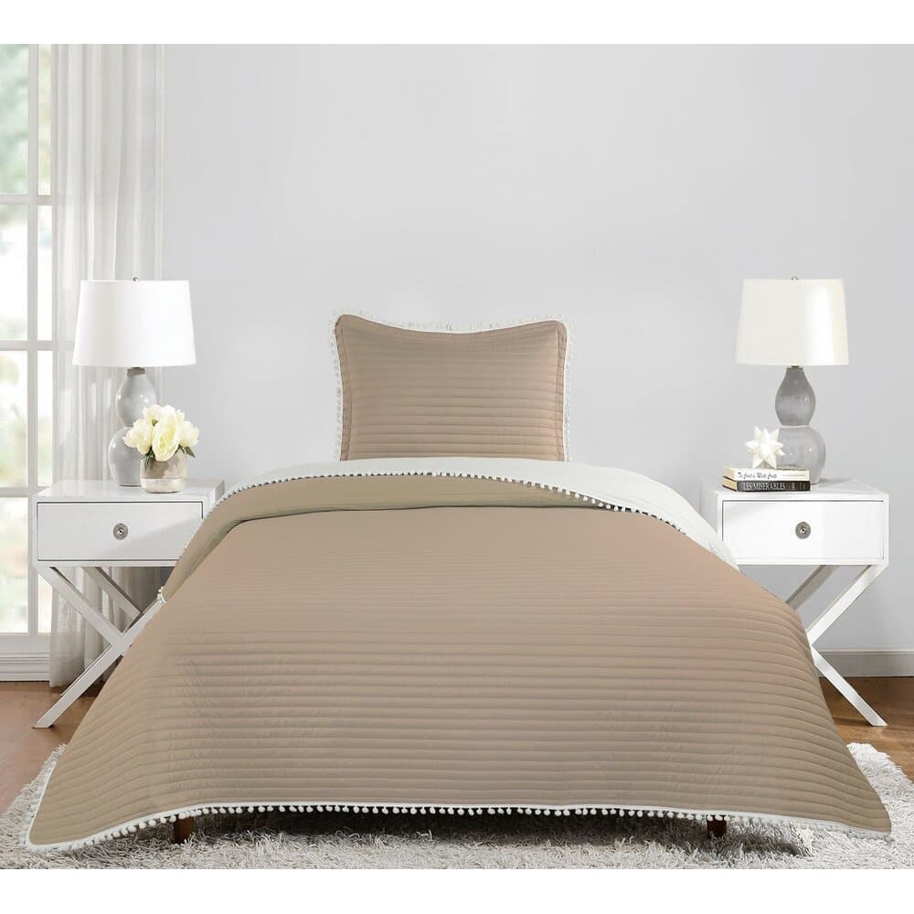 Oster Pompom Bedspread 180*250 cm - Brown