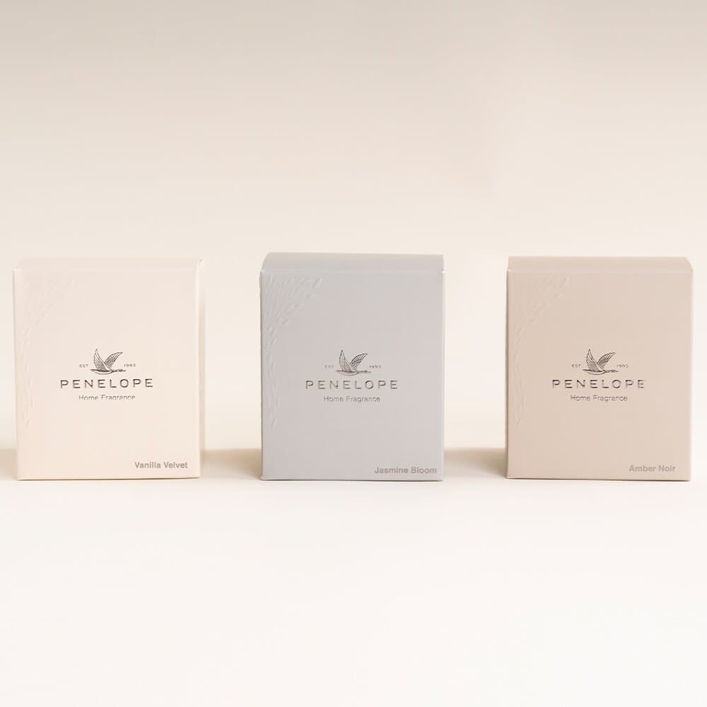 Penelope Amber Noir Candle 190 Gr 2