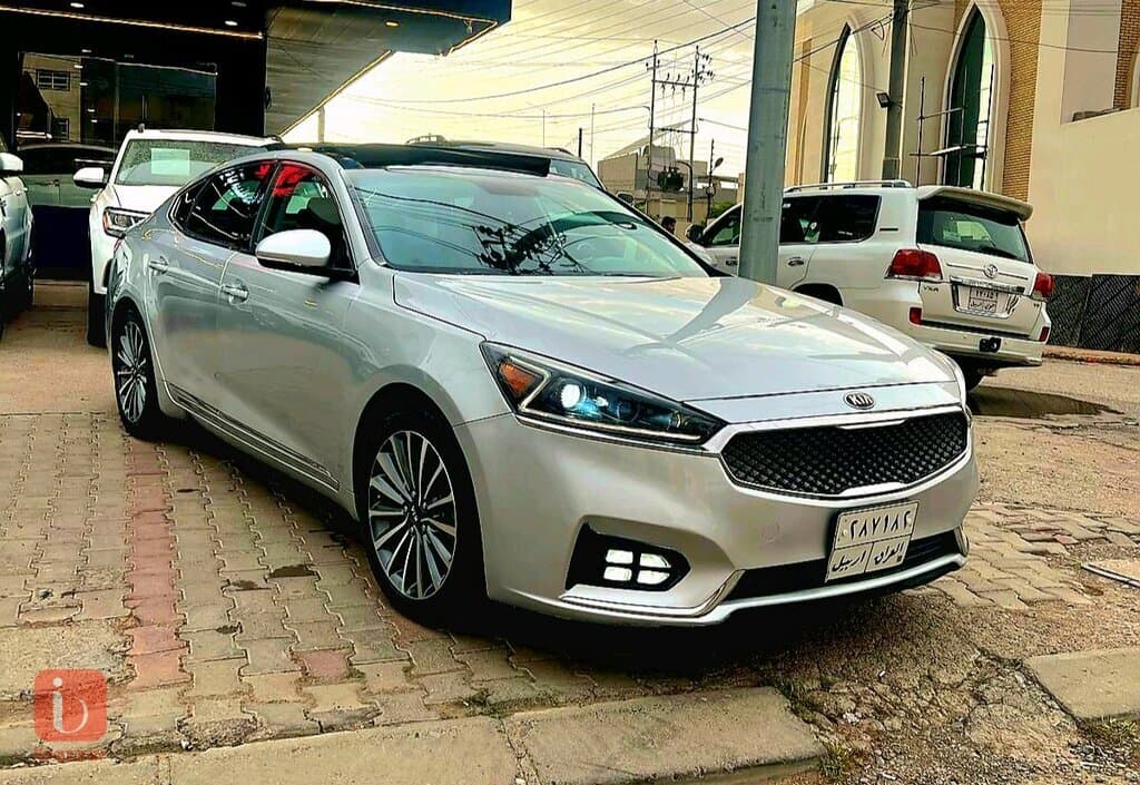 KIA Cadenza