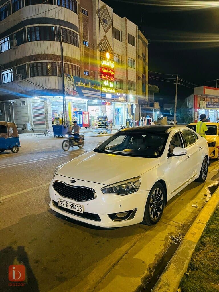 KIA Cadenza