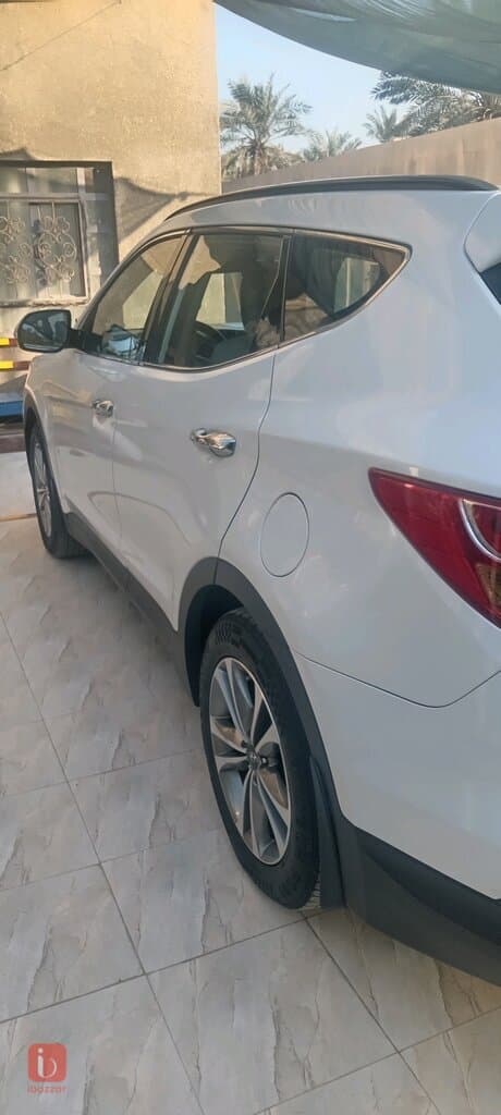 Hyundai Santa Fe 6