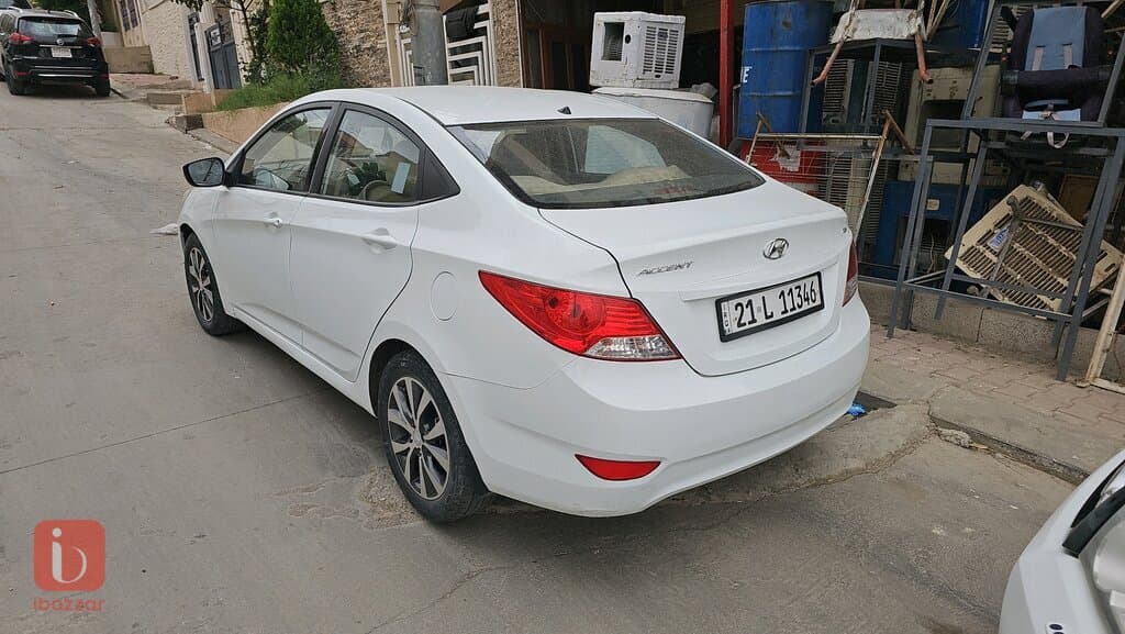 Hyundai Accent 3