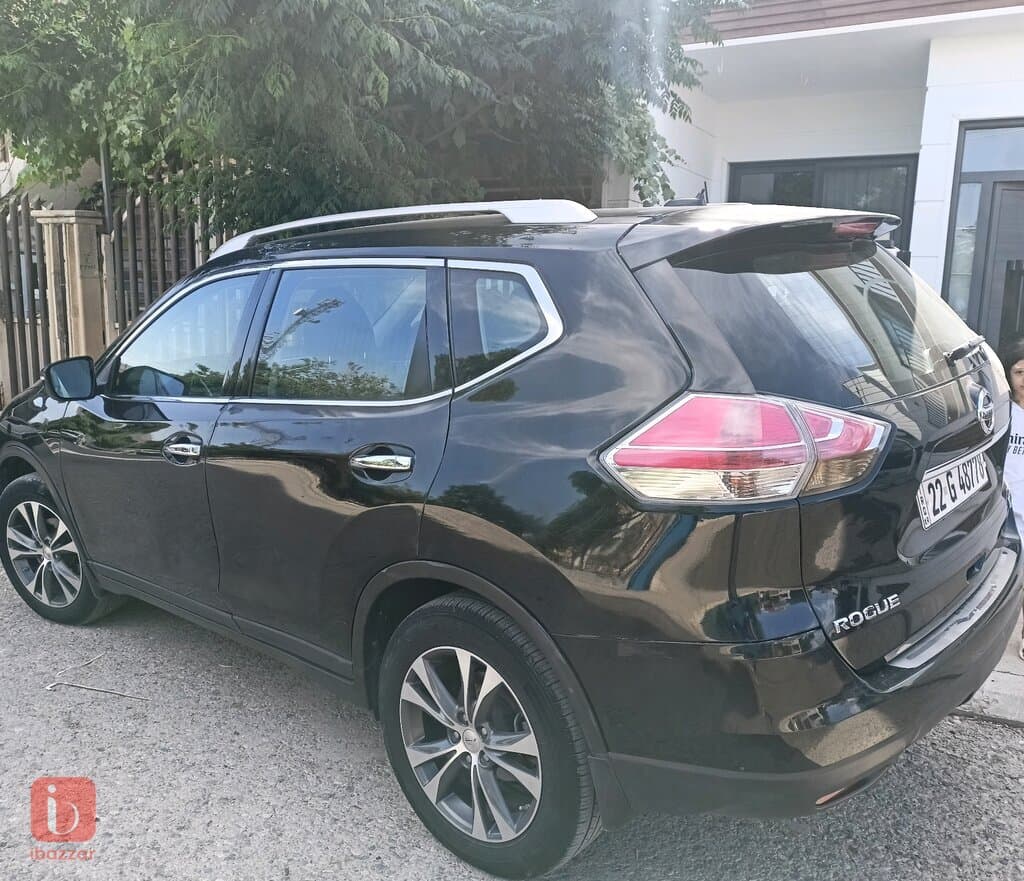 Nissan Rogue SV