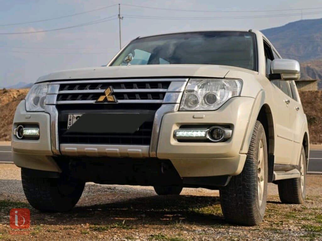 Mitsubishi Pajero GLS