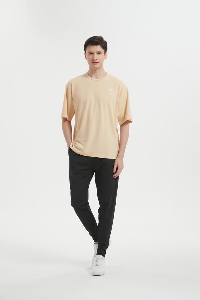ESSENTIAL OVERSIZED T-SHIRT 4