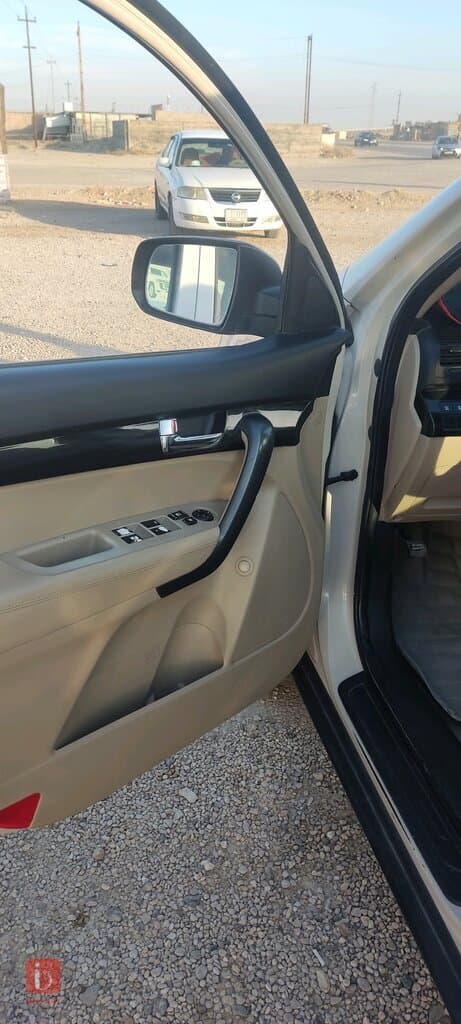 KIA Sorento LX 11